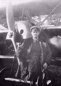 _wwrh01_02_rudolf_hess_first_world_war_pilot_826