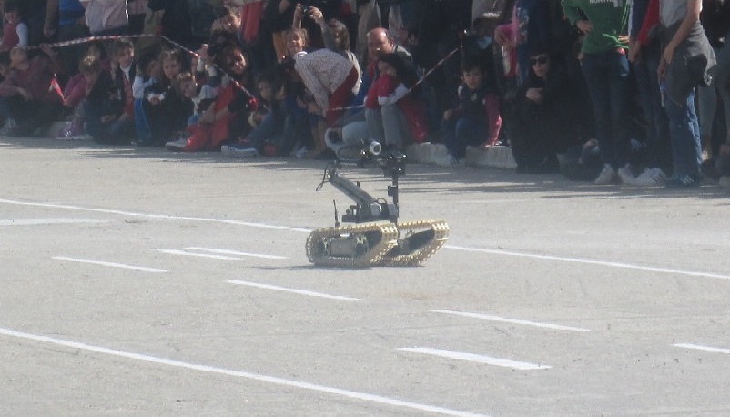 39. Robot artificiero del Ejército Español.