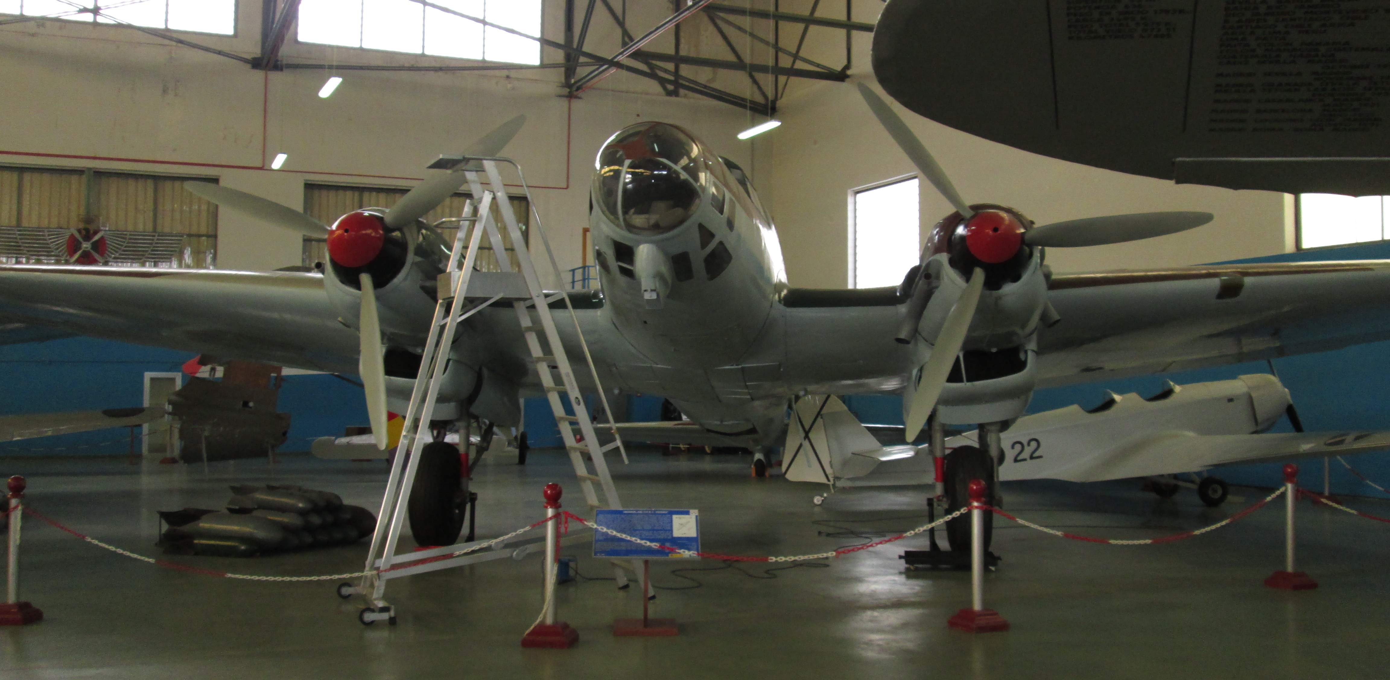 5. Bombardero alemán Heinkel He 111 Modelo E (España Nacional, Guerra Civil Española).