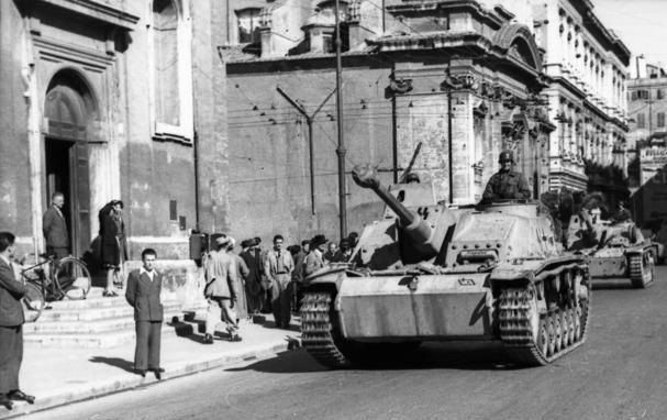 Italien, Rom, Sturmgeschütze der Waffen-SS