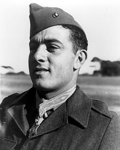 Sargento John Basilone.
